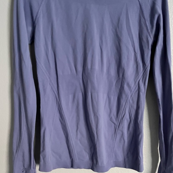 Athleta Long Sleeve Seamless Purple Top S - Picture 2 of 4